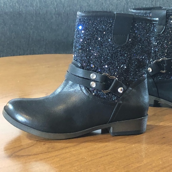 MIA Other - 3/$10 MIA Black sparkle boots